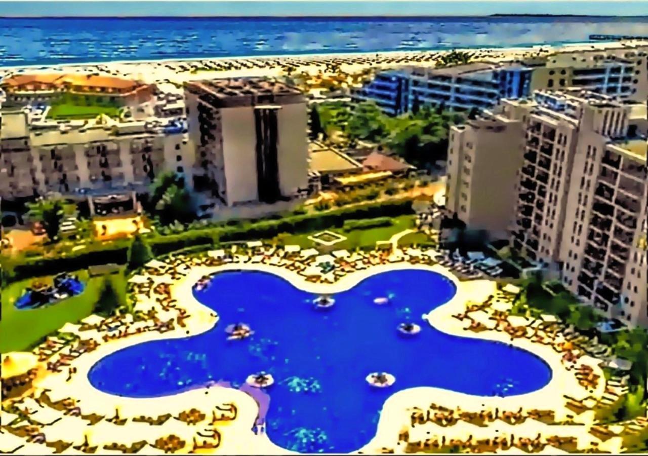 Arendo Sea Apartment In Barcelo Sunny Beach Exterior photo